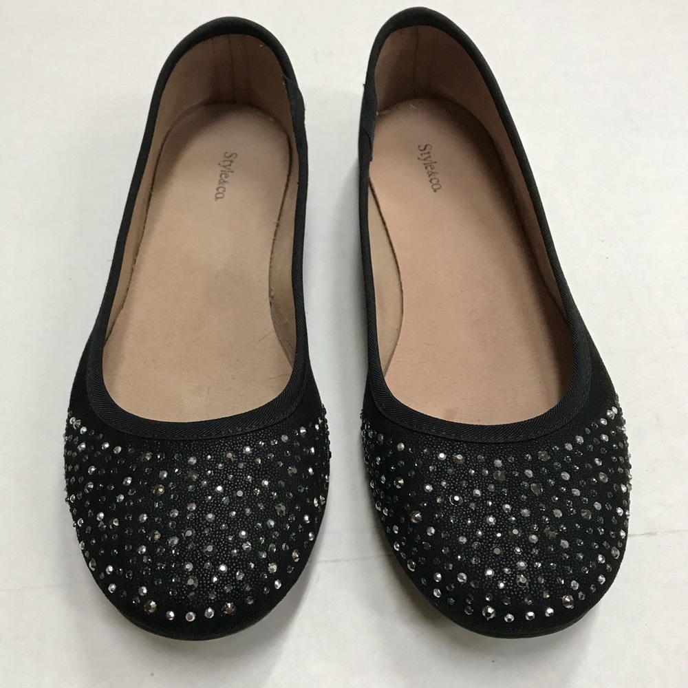Nearly new black satin flats